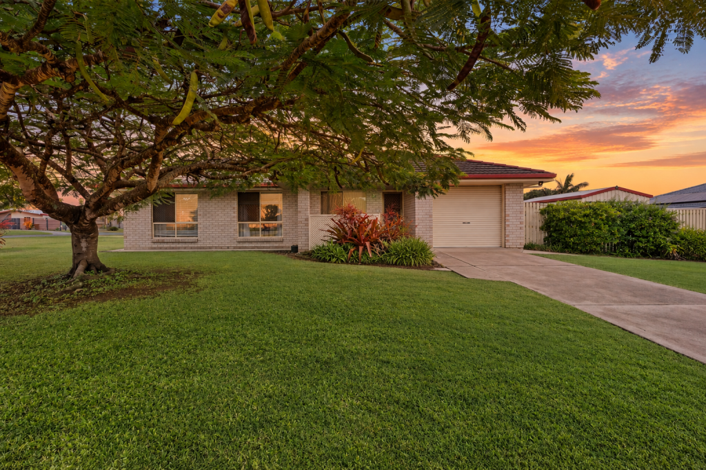 2 Archer Dr, Point Vernon, QLD 4655