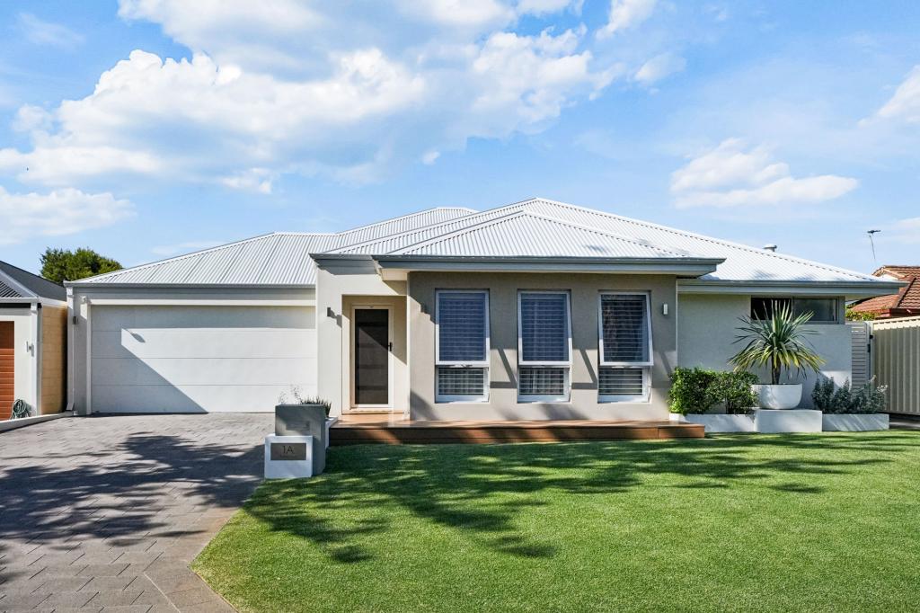 1A CRANE CL, OCEAN REEF, WA 6027