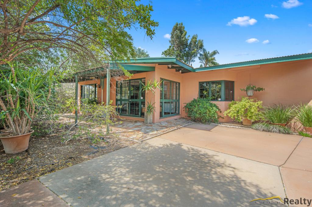 25 Memorial Ave, Gillen, NT 0870