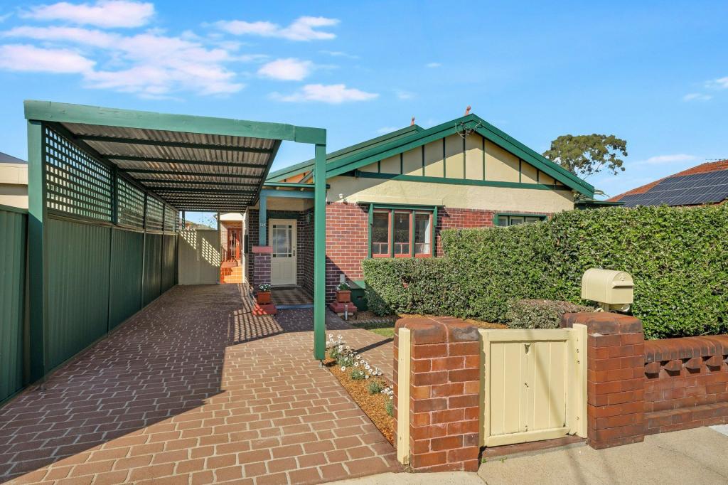 124 Lucas Rd, Burwood, NSW 2134