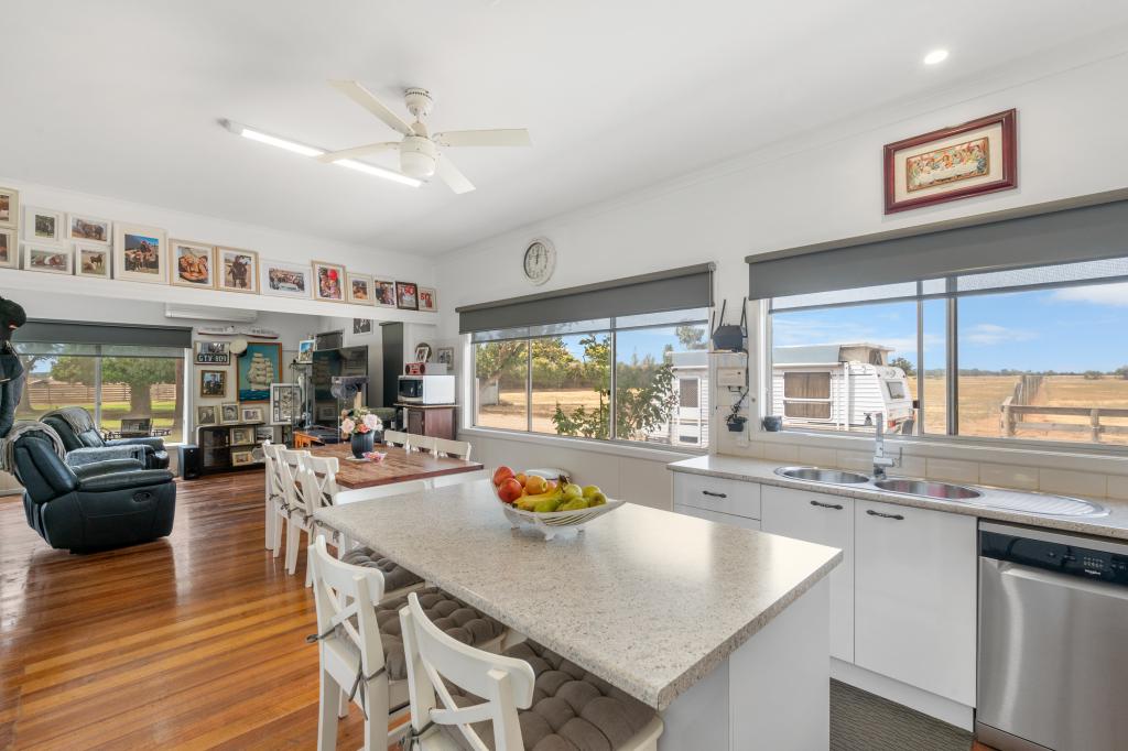 462 Cottons Rd, Muckatah, VIC 3644