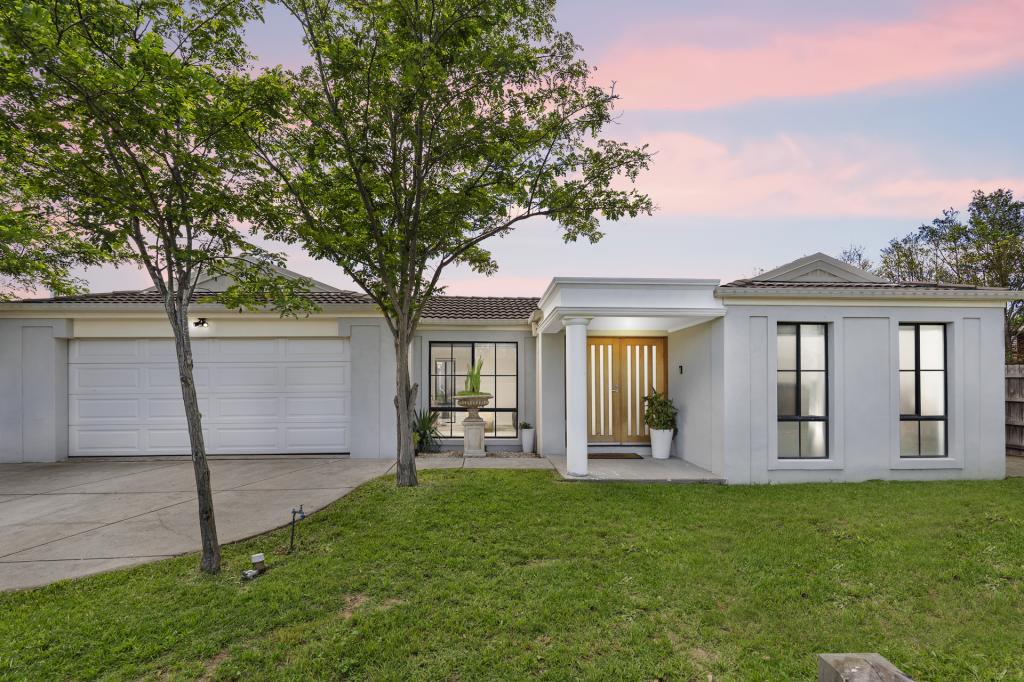 7 Serrata Ct, Hillside, VIC 3037