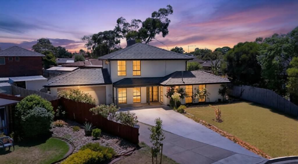 8 St John Pl, Melton West, VIC 3337