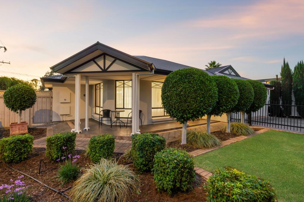 4a Charles St, Northfield, SA 5085