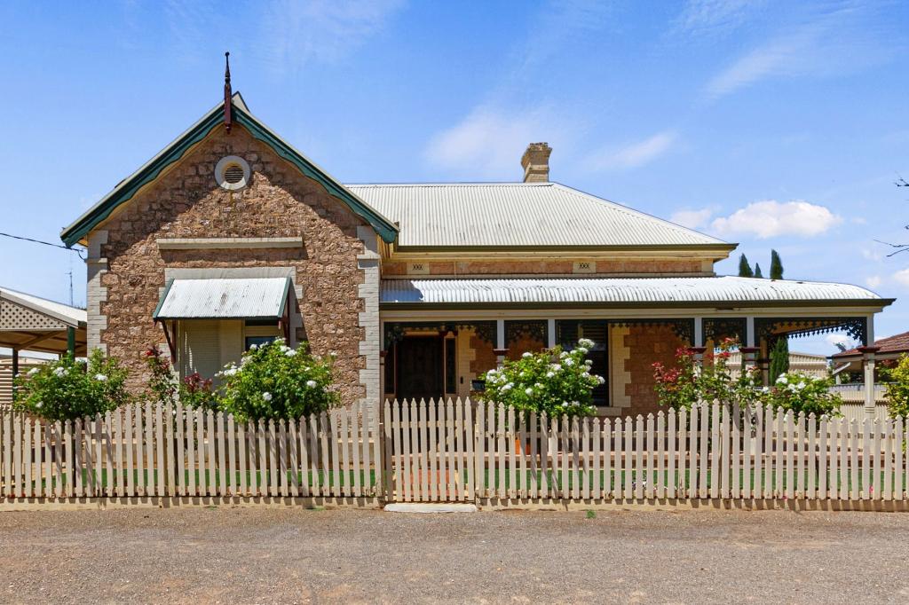 24a Julia Tce, Kadina, SA 5554