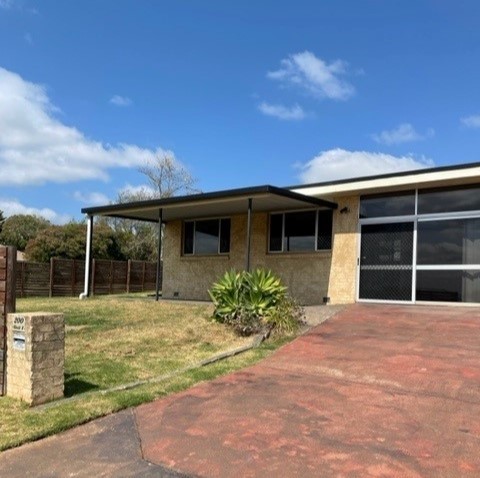 1/200 Stenner St, Middle Ridge, QLD 4350