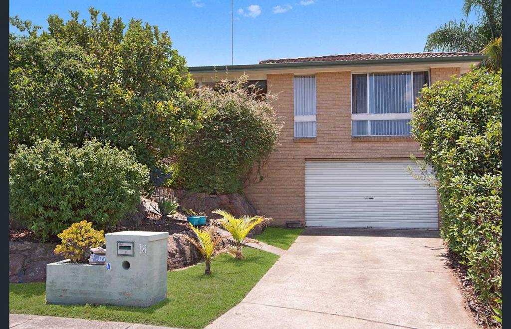 18 Buchan Pl, Kings Langley, NSW 2147