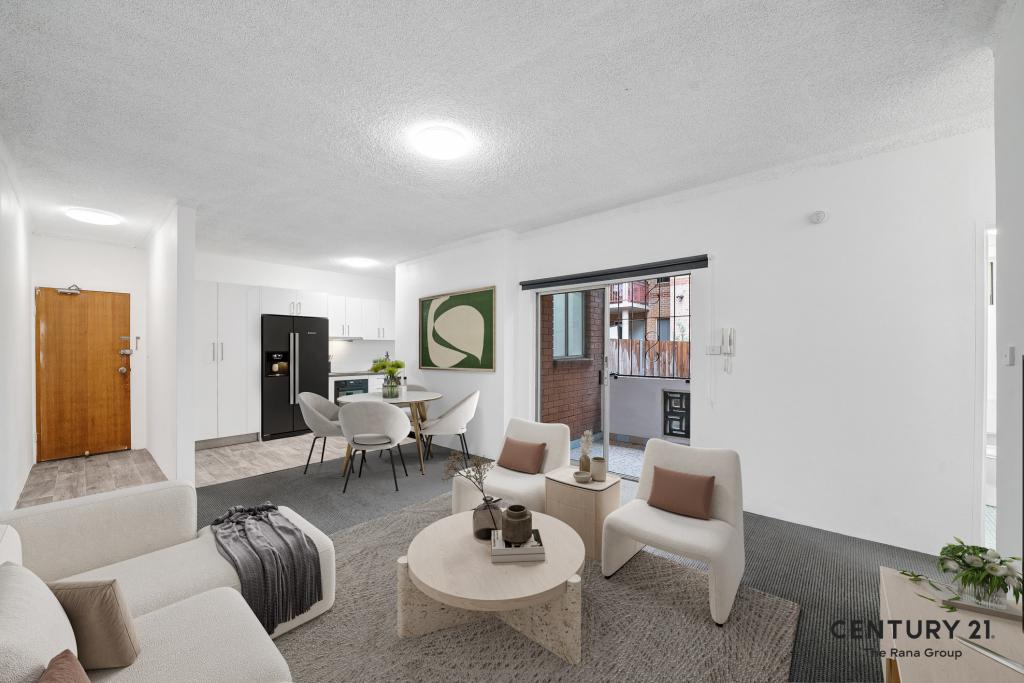 1/106 Stapleton St, Pendle Hill, NSW 2145