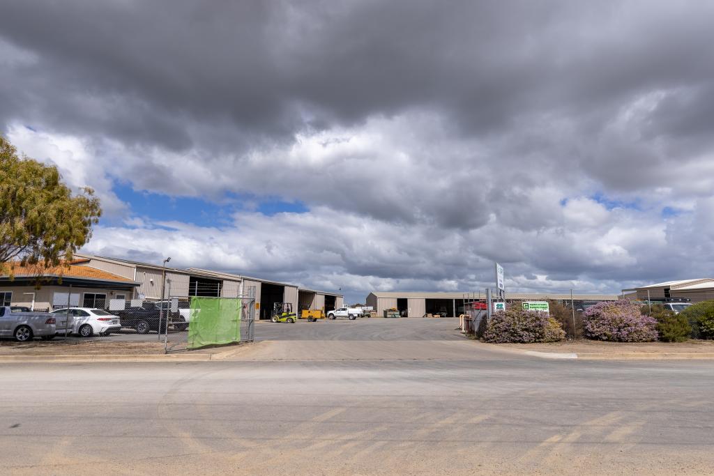 22a Fuschia Rd, Murray Bridge, SA 5253