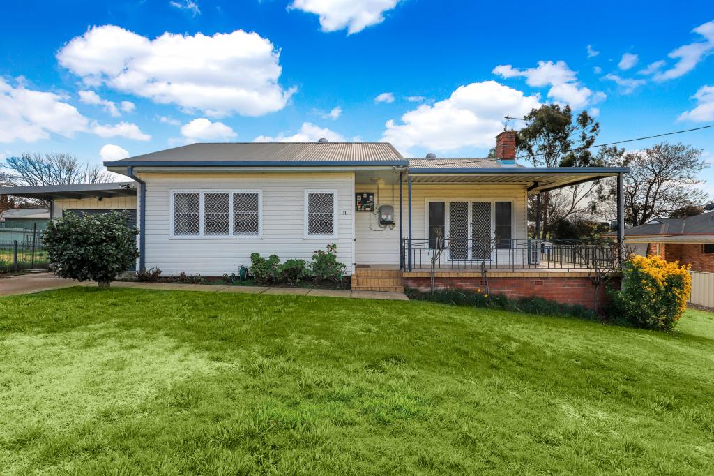 11 Sydney St, Tumut, NSW 2720