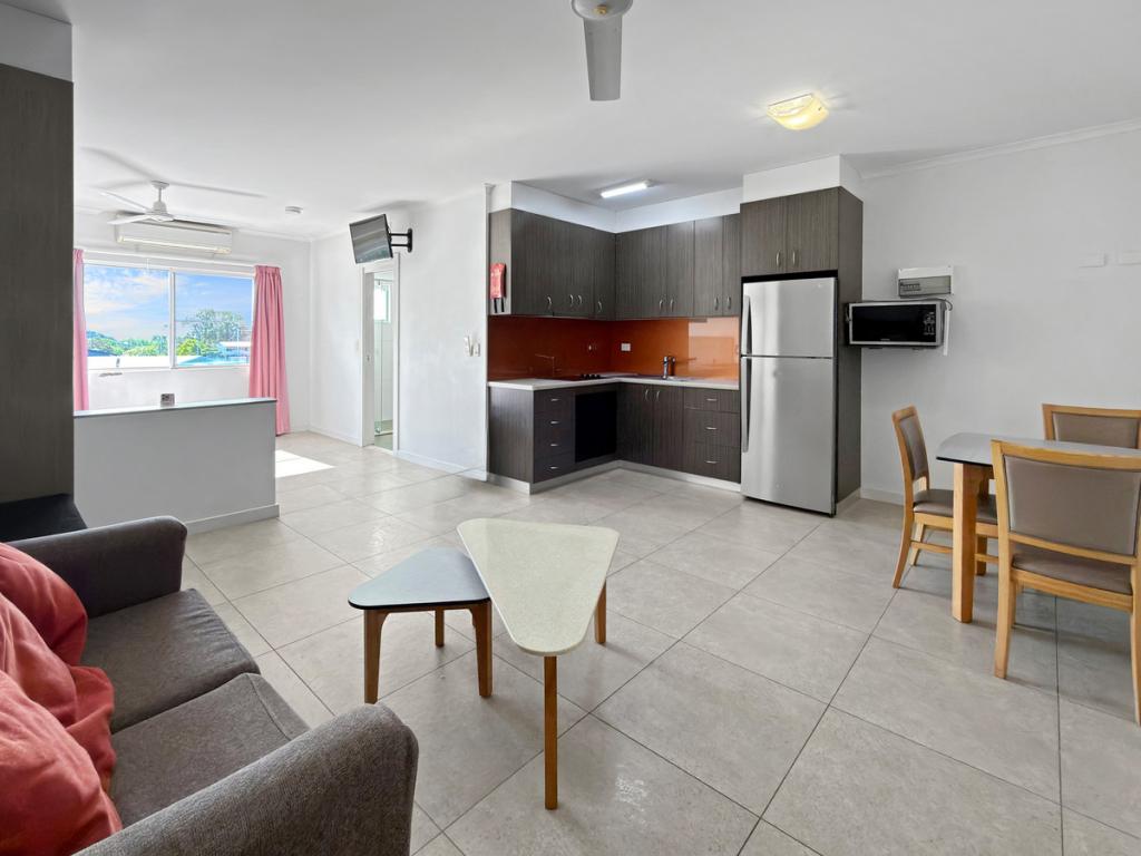 214/81 Cavenagh St, Darwin City, NT 0800