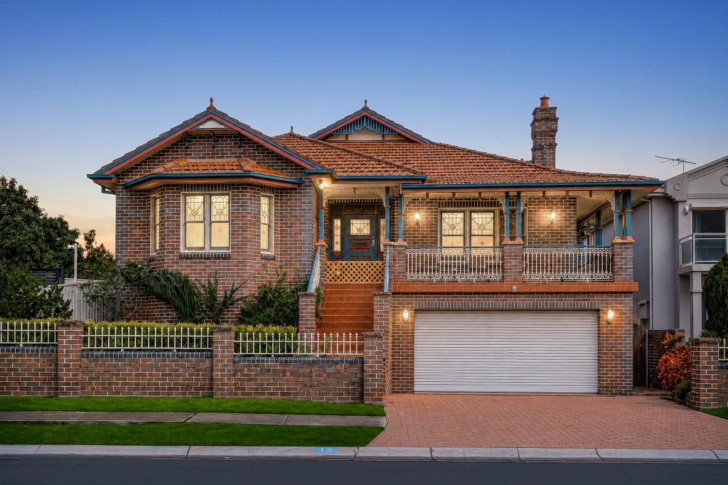 15 Dunalley St, West Hoxton, NSW 2171
