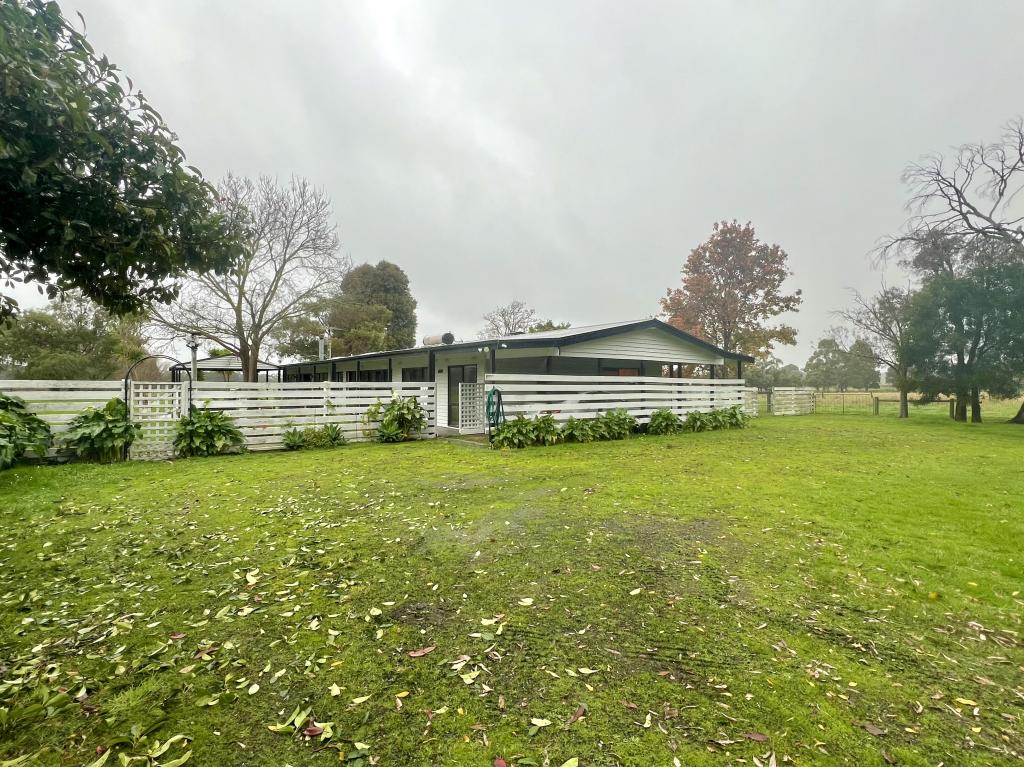 290 Tynong North Rd, Tynong North, VIC 3813