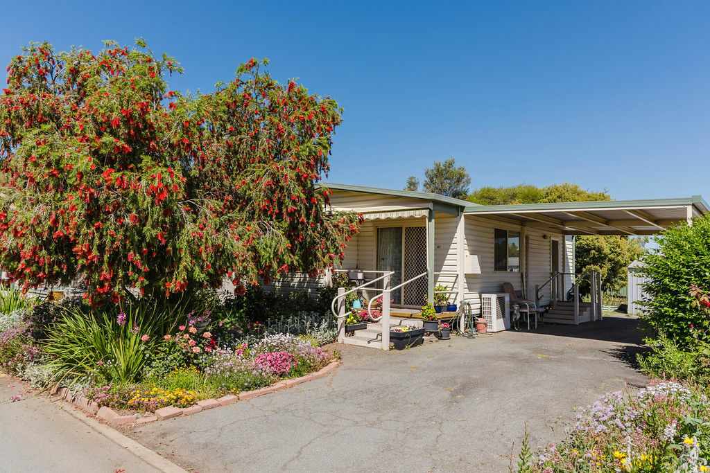 87 MELALEUCA DRIVE, PARKLANE, KIALLA, VIC 3631