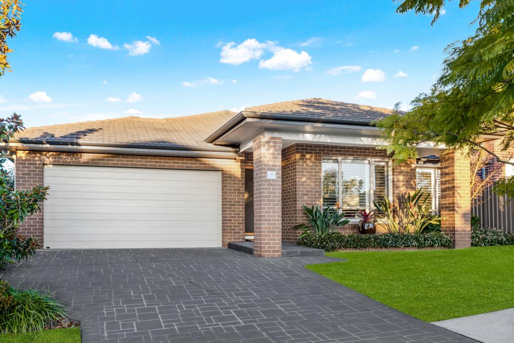 10 Higgins Ave, Elderslie, NSW 2570