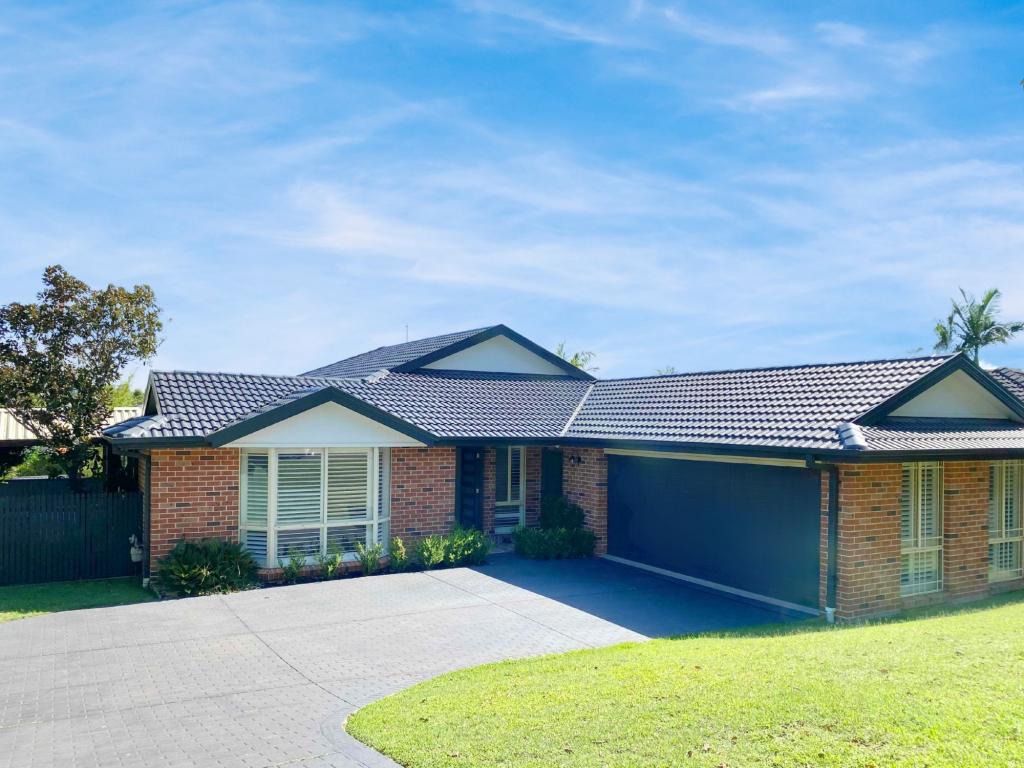 12 PEPPERCORN CRES, FLETCHER, NSW 2287