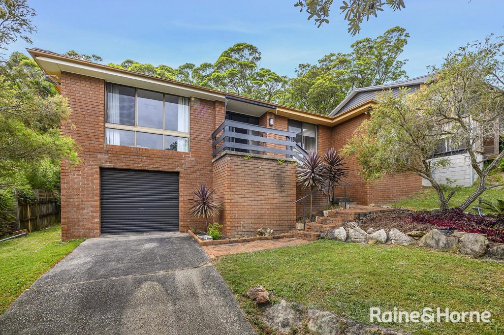 35 Yakaloo Cres, Forresters Beach, NSW 2260