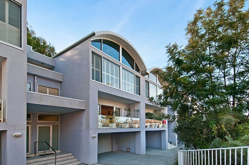2/13-15 Wilson Rd, Terrigal, NSW 2260