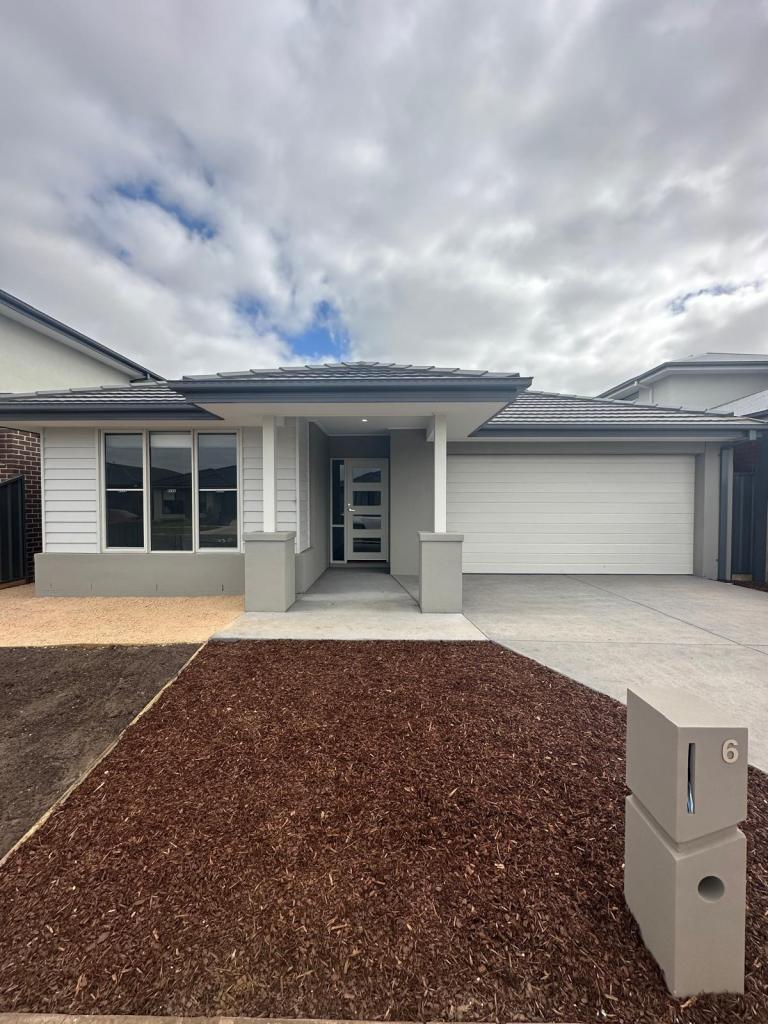 6 Ivory St, Cobblebank, VIC 3338