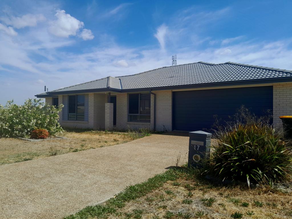 17 Drakeford St, Westdale, NSW 2340