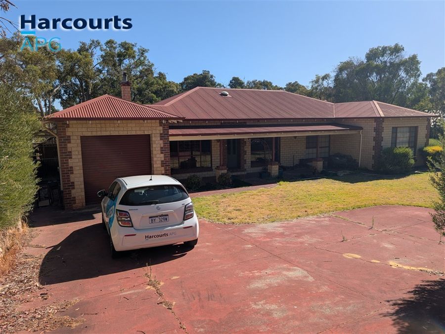 1 TARROCK CT, GELORUP, WA 6230