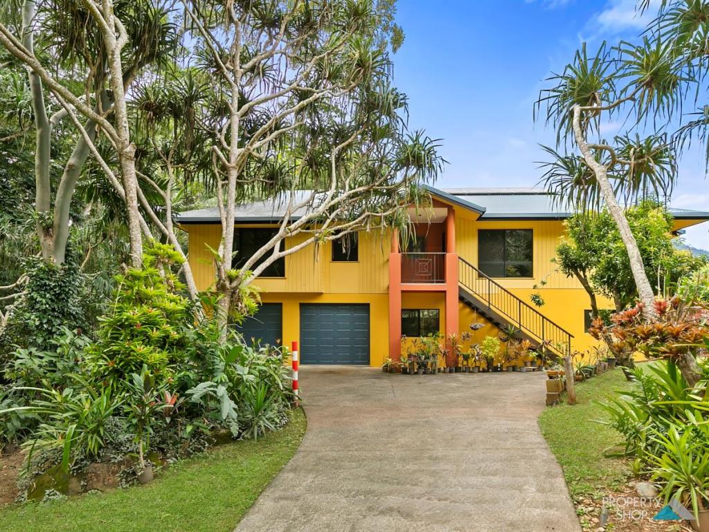 41-43 Robb Rd, Redlynch, QLD 4870