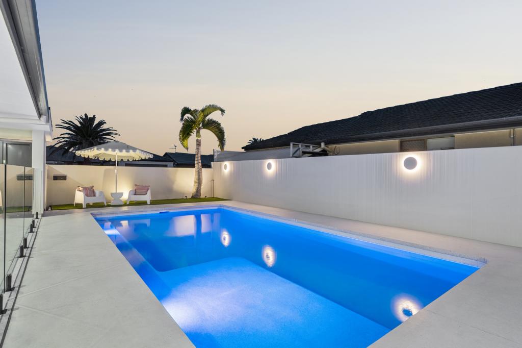 9 Marco Polo Pl, Hollywell, QLD 4216