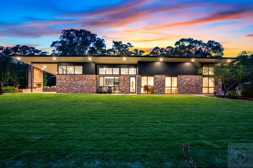 133 Barooga Rd, Tocumwal, NSW 2714