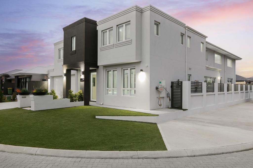 94 Aquamarine Pde, Treeby, WA 6164