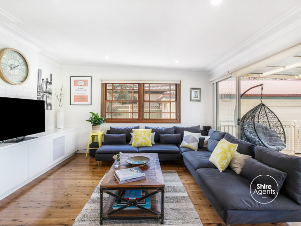 6 Kirrawee Ave, Kirrawee, NSW 2232