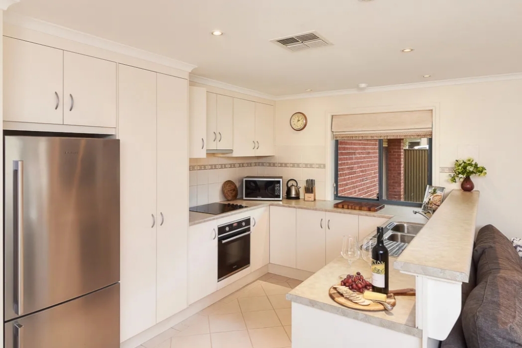 28 Onkaparinga Valley Rd, Balhannah, SA 5242