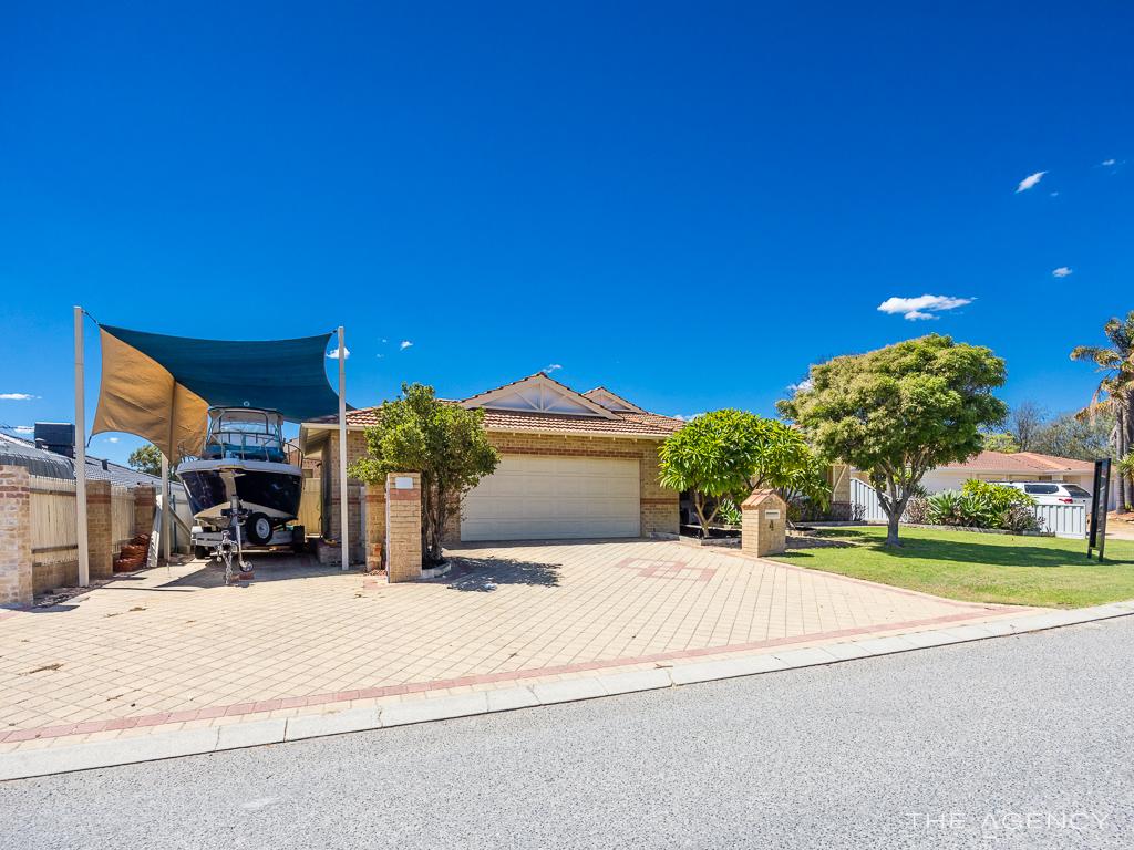 4 Winch Pl, Ocean Reef, WA 6027