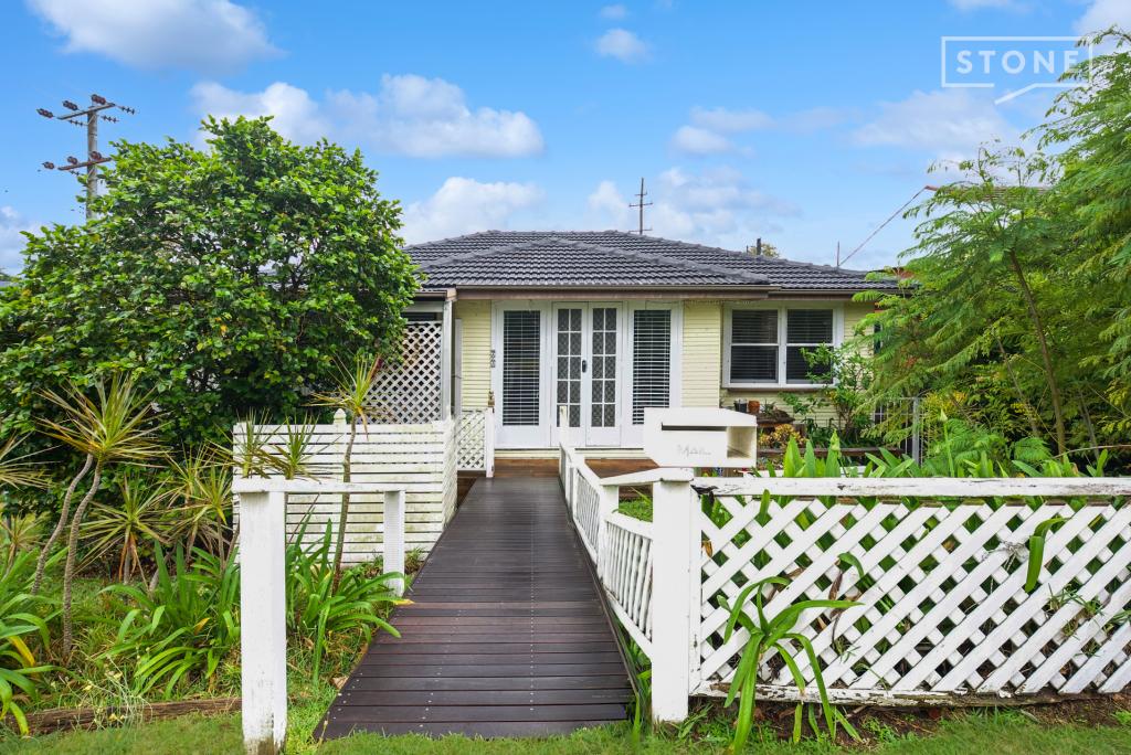 25 Chippindall St, Speers Point, NSW 2284