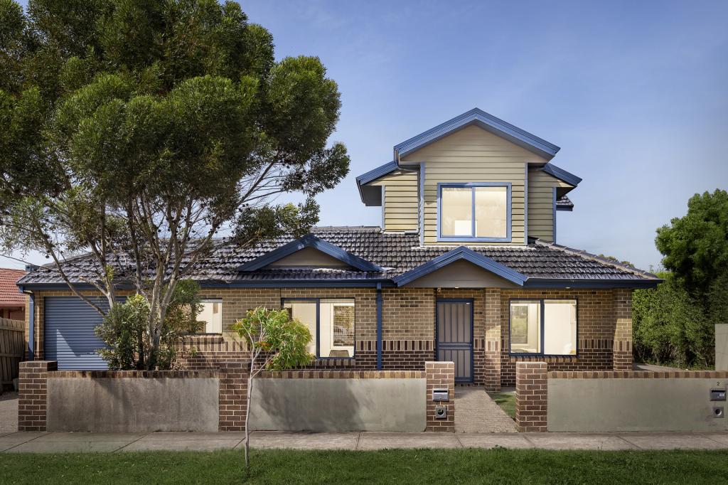 1/37 CLOVELLY AVE, GLENROY, VIC 3046