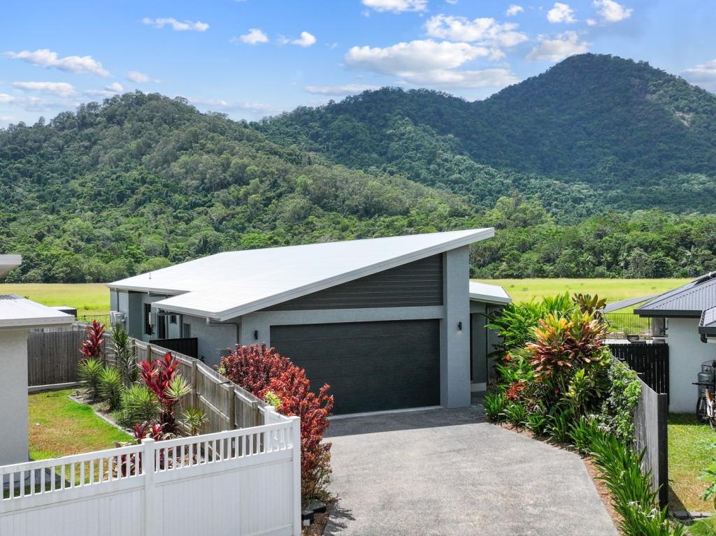 5 Pebble Cove, Redlynch, QLD 4870