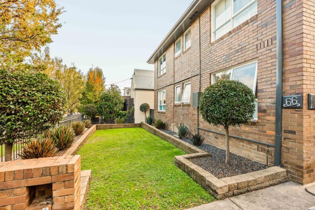 8/66 Woolton Ave, Thornbury, VIC 3071