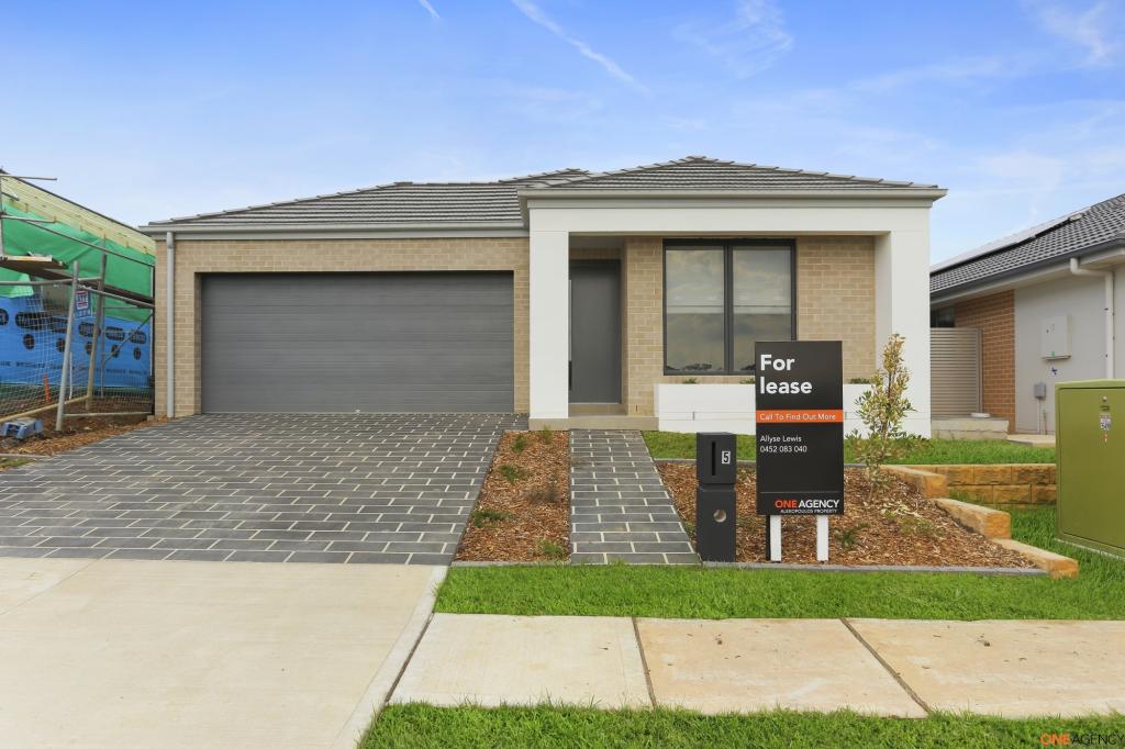 5 Cain Ave, Gregory Hills, NSW 2557