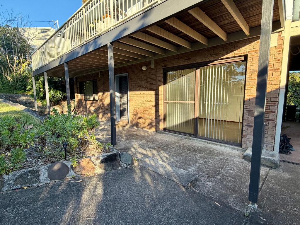 13b Sunset St, Surfside, NSW 2536