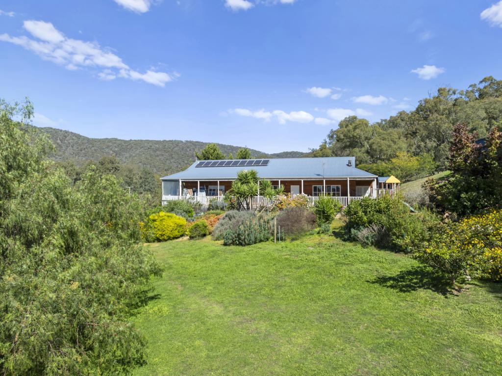 6 Bluegum Cres, Bonnie Doon, VIC 3720