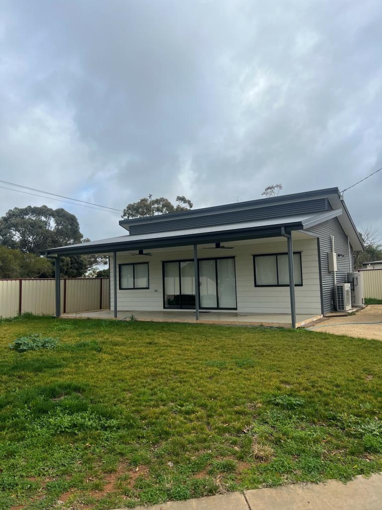 158 HIGH ST, COBRAM, VIC 3644