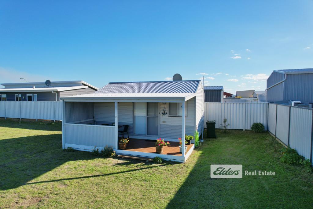 27 Mcglade Cl, Bremer Bay, WA 6338