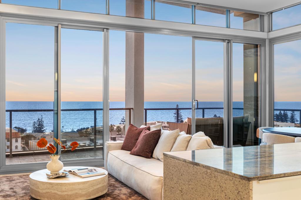 55/29 HASTINGS ST, SCARBOROUGH, WA 6019