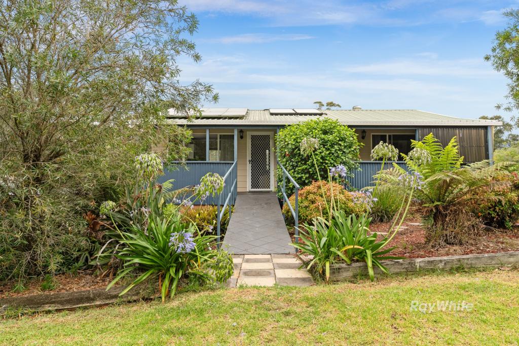 20 Crest Cres, Moruya Heads, NSW 2537