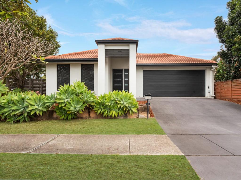 47 Lakes Entrance Dr, Springfield Lakes, QLD 4300