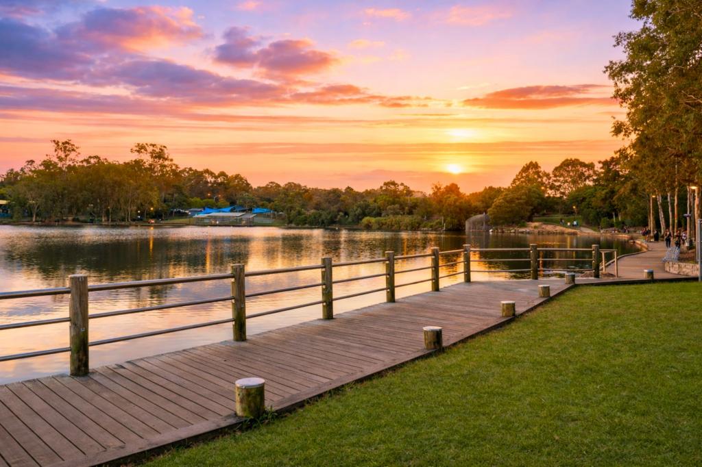 7 MANET CRES, FOREST LAKE, QLD 4078