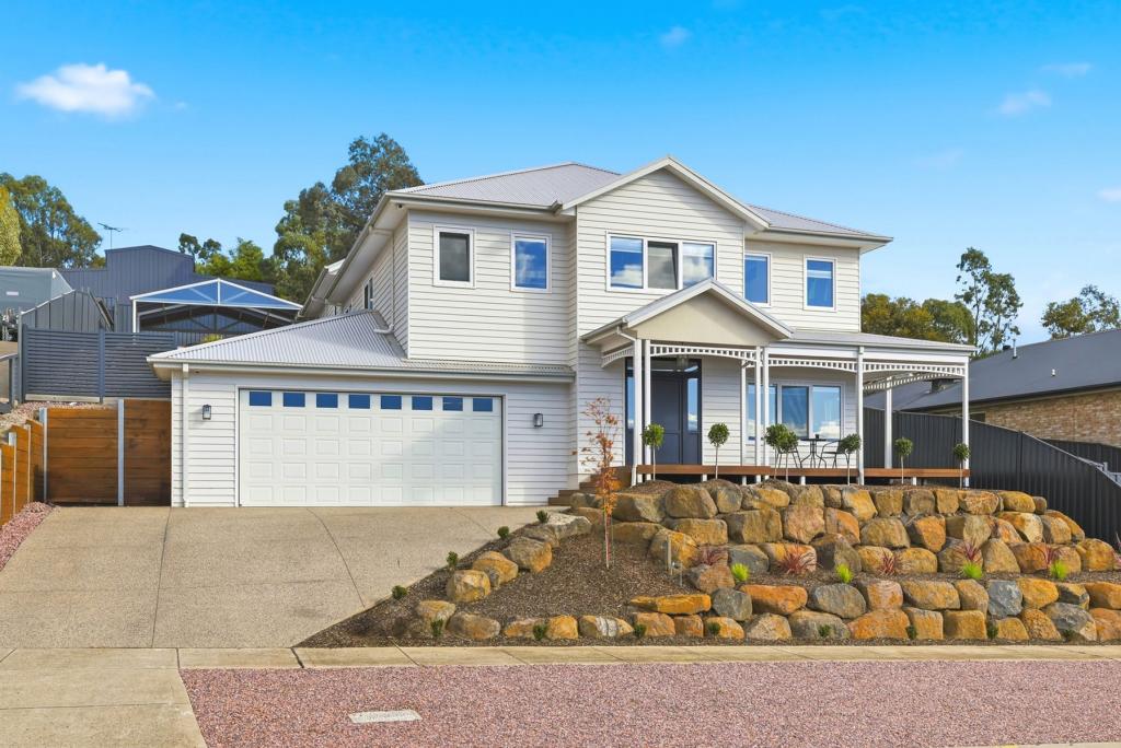 34 Fairway Cres, Darley, VIC 3340