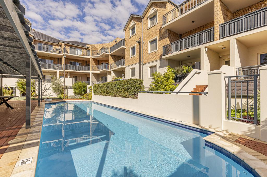 4/101 Grand Bvd, Joondalup, WA 6027