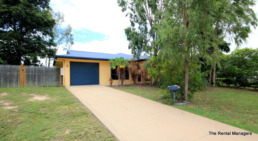 5 Sassafras Ct, Bushland Beach, QLD 4818