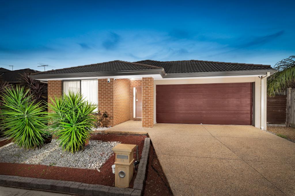 13 JELLIS AVE, SOUTH MORANG, VIC 3752