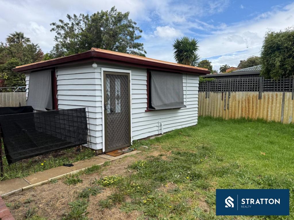 5 Ivers Ct, Langford, WA 6147